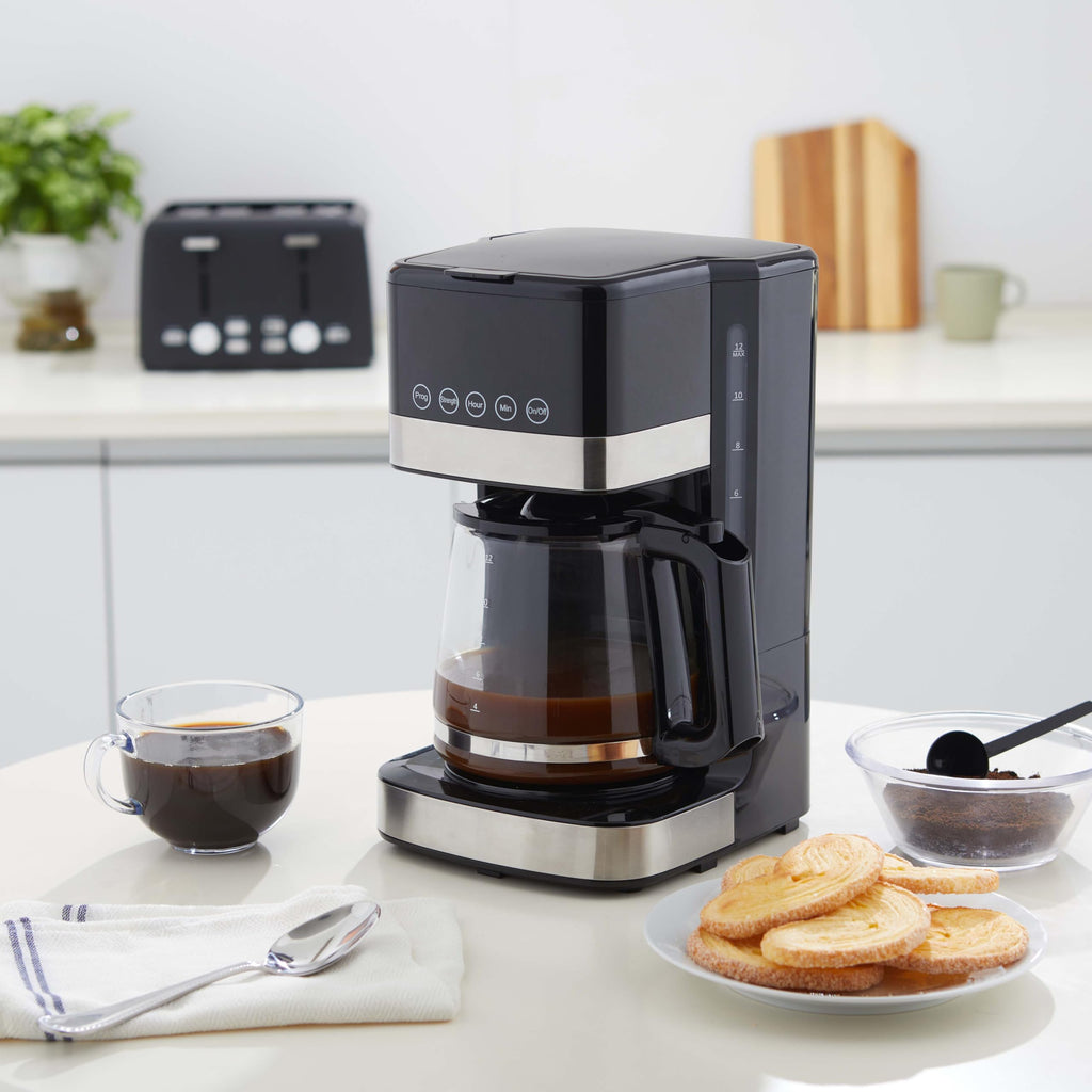 12 Cup Programmable Drip Coffee Maker with Glass Pot E32790