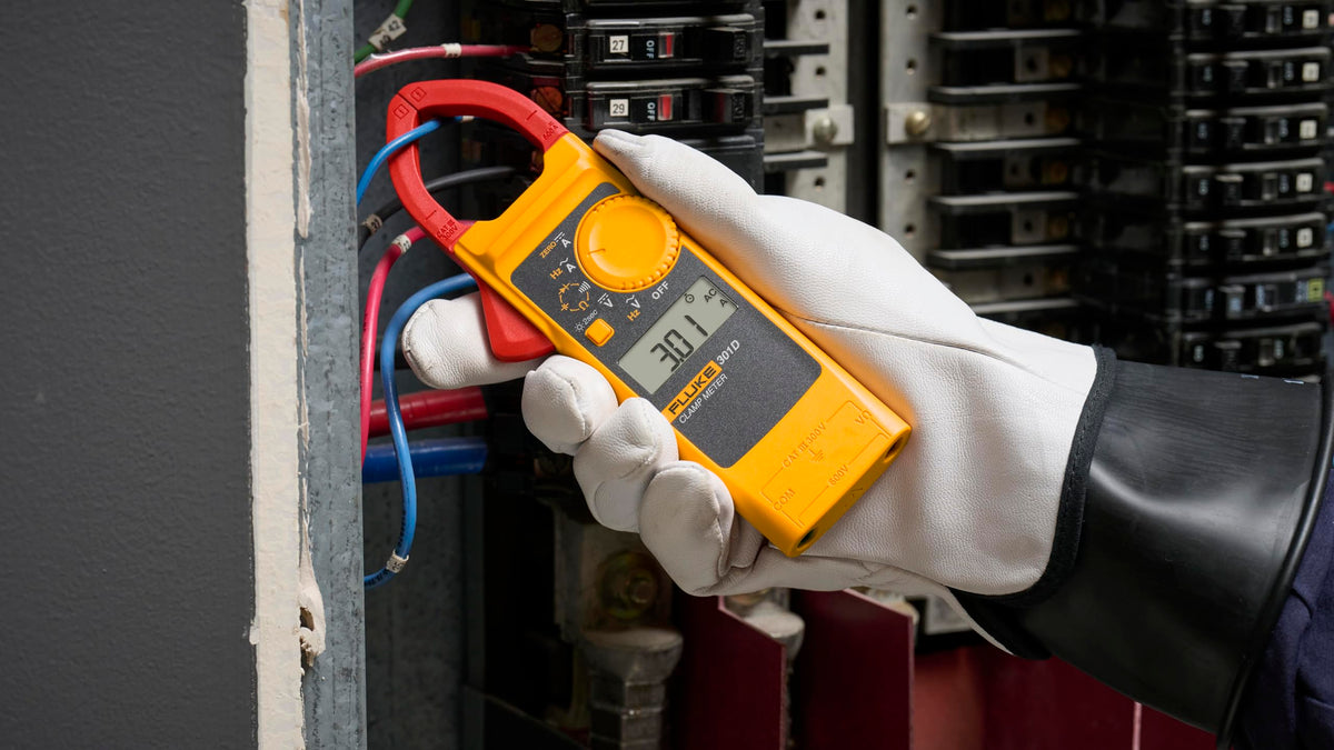 600A AC/DC Clamp Meter T700
